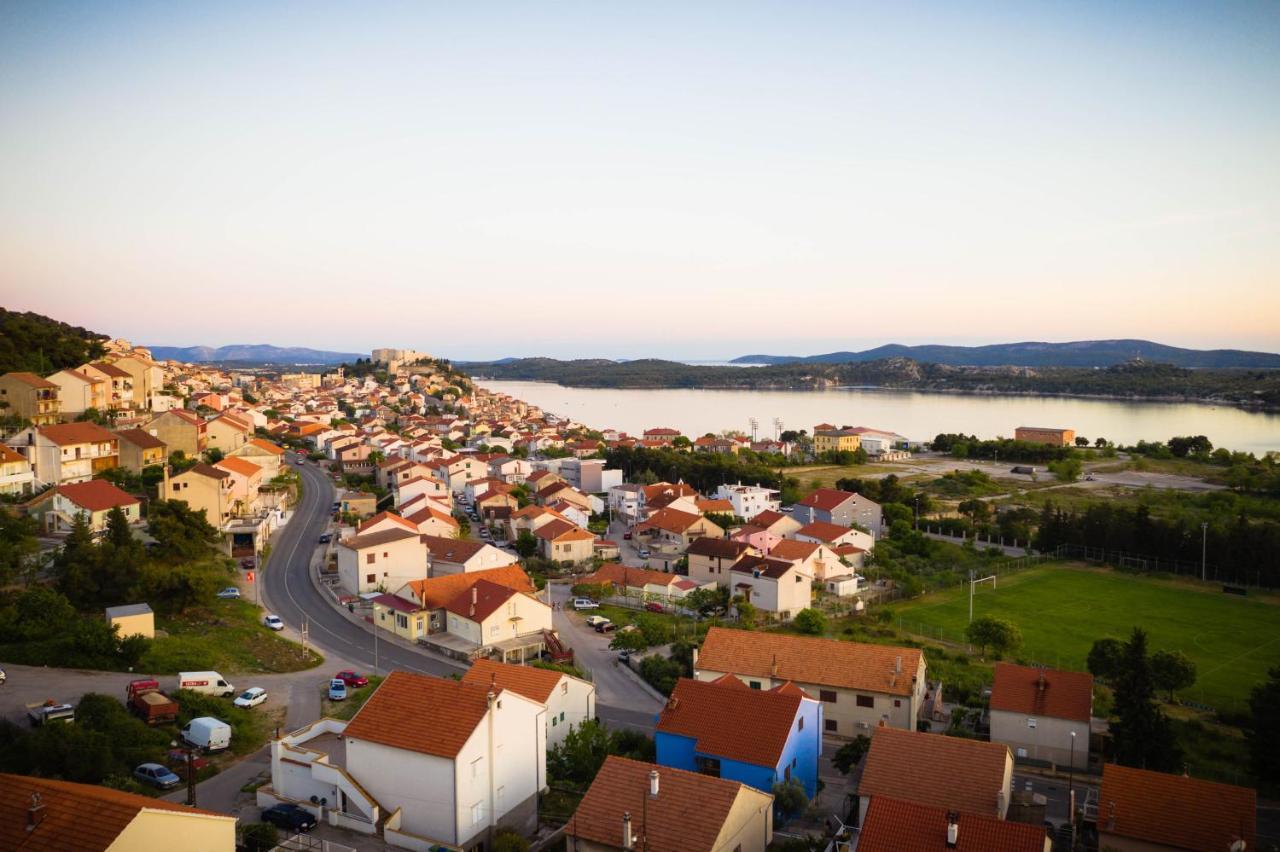 Apartments Nakic Šibenik Exteriör bild