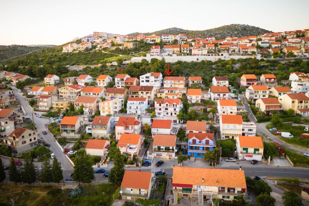 Apartments Nakic Šibenik Exteriör bild